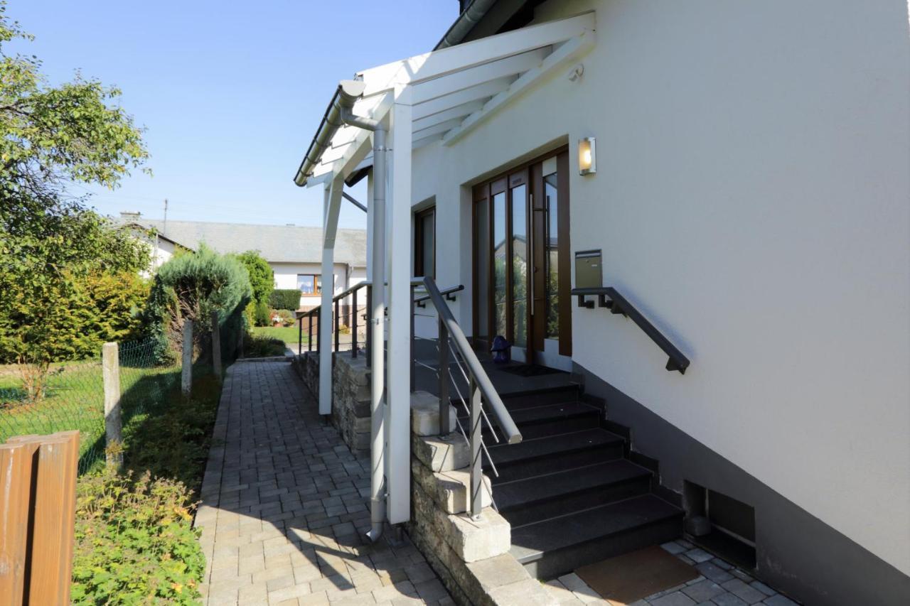 Ferienhaus Daeschinger Der Goldene Mond Mastershausen Extérieur photo